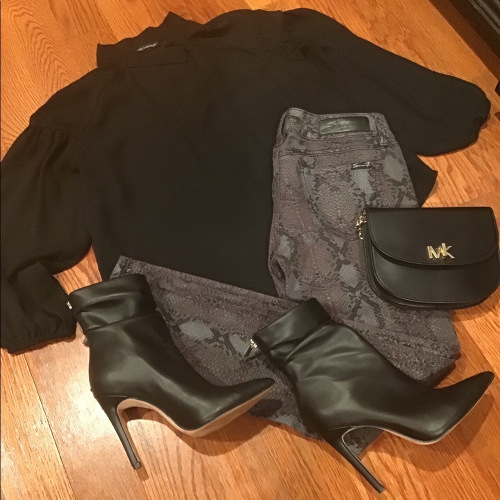 SEVEN7 Snake Print Black and Gray Skinny Jeans Size 26